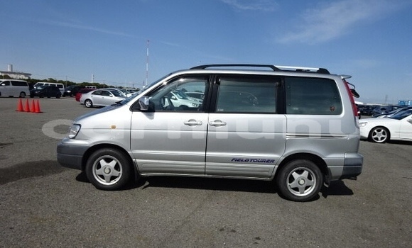 Acheter Occasion Voiture Toyota Noah Autre à Import - Dubai, Région de la Bouenza Acheter Occasion Voiture Toyota Noah Autre à Import - Dubai, Région de la Bouenza