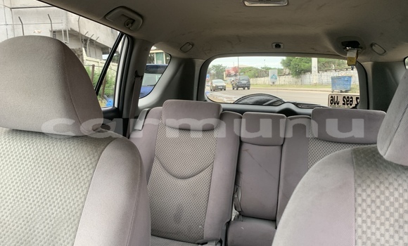 Acheter Occasion Voiture Toyota RAV4 Blanc à Pointe–Noire, Région du Kouilou Acheter Occasion Voiture Toyota RAV4 Blanc à Pointe–Noire, Région du Kouilou