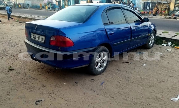 Acheter Occasion Voiture Toyota Avensis Bleu à Brazzaville, Commune de Brazzaville Acheter Occasion Voiture Toyota Avensis Bleu à Brazzaville, Commune de Brazzaville