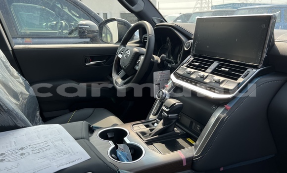 Buy New Toyota Land Cruiser Black Car in Brazzaville in Municipality of Brazzaville Buy New Toyota Land Cruiser Black Car in Brazzaville in Municipality of Brazzaville