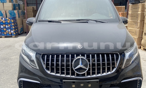 Acheter Neuf Voiture Mercedes-Benz Viano Noir à Brazzaville, Commune de Brazzaville