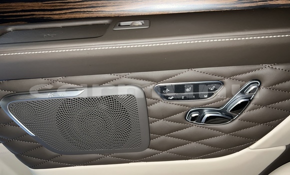 Acheter Neuf Voiture Lexus LX 570 Noir à Brazzaville, Commune de Brazzaville Acheter Neuf Voiture Lexus LX 570 Noir à Brazzaville, Commune de Brazzaville