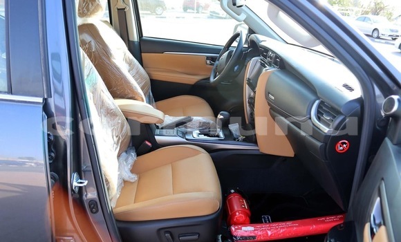 Acheter Neuf Voiture Toyota Fortuner Autre à Brazzaville, Commune de Brazzaville Acheter Neuf Voiture Toyota Fortuner Autre à Brazzaville, Commune de Brazzaville