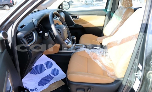 Acheter Neuf Voiture Toyota Fortuner Autre à Brazzaville, Commune de Brazzaville Acheter Neuf Voiture Toyota Fortuner Autre à Brazzaville, Commune de Brazzaville