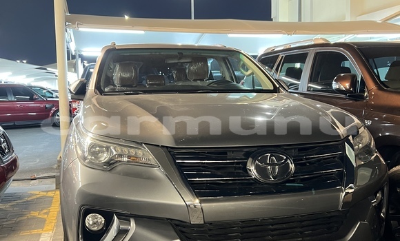 Acheter Neuf Voiture Toyota Fortuner Autre à Brazzaville, Commune de Brazzaville Acheter Neuf Voiture Toyota Fortuner Autre à Brazzaville, Commune de Brazzaville