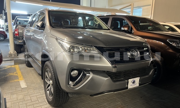 Acheter Neuf Voiture Toyota Fortuner Autre à Brazzaville, Commune de Brazzaville Acheter Neuf Voiture Toyota Fortuner Autre à Brazzaville, Commune de Brazzaville
