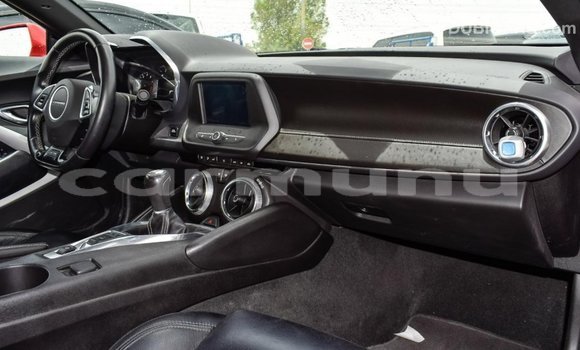 Acheter Import Voiture Chevrolet Camaro Rouge à Import - Dubai, Région de la Bouenza Acheter Import Voiture Chevrolet Camaro Rouge à Import - Dubai, Région de la Bouenza