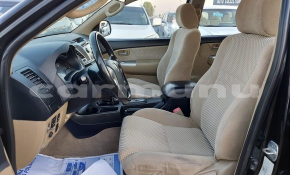 Acheter Neuf Voiture Toyota Fortuner Noir à Brazzaville, Commune de Brazzaville Acheter Neuf Voiture Toyota Fortuner Noir à Brazzaville, Commune de Brazzaville