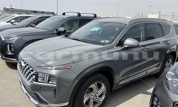 Acheter Occasion Voiture Hyundai Santa Fe Gris à Brazzaville, Commune de Brazzaville Acheter Occasion Voiture Hyundai Santa Fe Gris à Brazzaville, Commune de Brazzaville