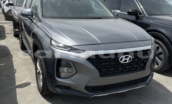 Acheter Occasion Voiture Hyundai Santa Fe Gris à Brazzaville, Commune de Brazzaville Acheter Occasion Voiture Hyundai Santa Fe Gris à Brazzaville, Commune de Brazzaville