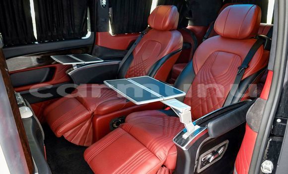 Acheter Neuf Voiture Mercedes-Benz Viano Noir à Pointe–Noire, Région du Kouilou Acheter Neuf Voiture Mercedes-Benz Viano Noir à Pointe–Noire, Région du Kouilou