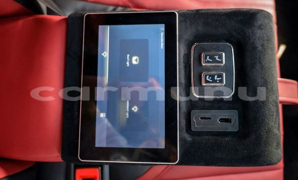 Acheter Neuf Voiture Mercedes-Benz Viano Noir à Pointe–Noire, Région du Kouilou Acheter Neuf Voiture Mercedes-Benz Viano Noir à Pointe–Noire, Région du Kouilou