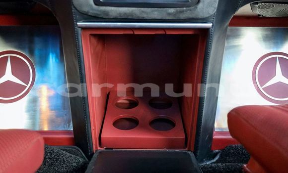 Acheter Neuf Voiture Mercedes-Benz Viano Noir à Pointe–Noire, Région du Kouilou Acheter Neuf Voiture Mercedes-Benz Viano Noir à Pointe–Noire, Région du Kouilou