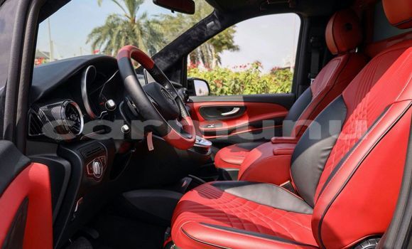 Acheter Neuf Voiture Mercedes-Benz Viano Noir à Pointe–Noire, Région du Kouilou Acheter Neuf Voiture Mercedes-Benz Viano Noir à Pointe–Noire, Région du Kouilou