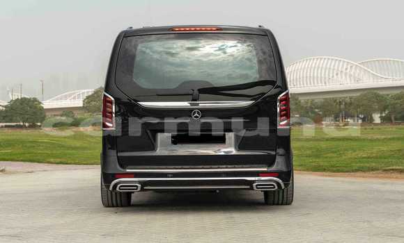 Acheter Neuf Voiture Mercedes-Benz Viano Noir à Pointe–Noire, Région du Kouilou Acheter Neuf Voiture Mercedes-Benz Viano Noir à Pointe–Noire, Région du Kouilou