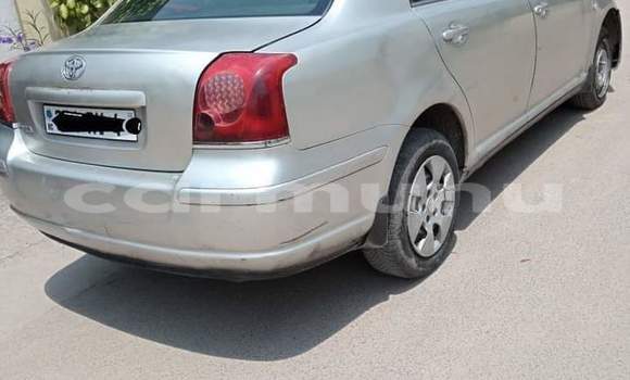 Acheter Occasion Voiture Toyota Avensis Gris à Brazzaville, Commune de Brazzaville Acheter Occasion Voiture Toyota Avensis Gris à Brazzaville, Commune de Brazzaville