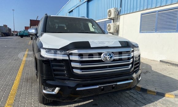 Acheter Neuf Voiture Toyota Land Cruiser Noir à Brazzaville, Commune de Brazzaville Acheter Neuf Voiture Toyota Land Cruiser Noir à Brazzaville, Commune de Brazzaville