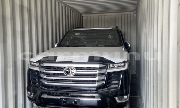 Acheter Neuf Voiture Toyota Land Cruiser Noir à Brazzaville, Commune de Brazzaville Acheter Neuf Voiture Toyota Land Cruiser Noir à Brazzaville, Commune de Brazzaville