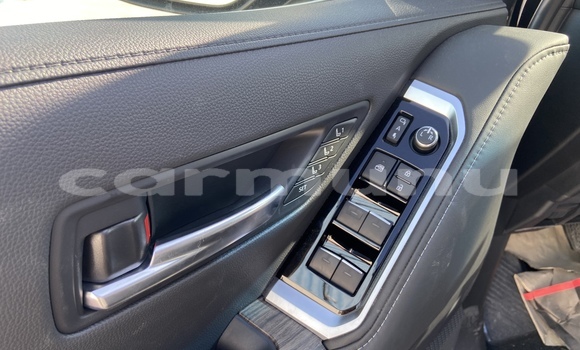 Acheter Neuf Voiture Toyota Land Cruiser Noir à Brazzaville, Commune de Brazzaville Acheter Neuf Voiture Toyota Land Cruiser Noir à Brazzaville, Commune de Brazzaville