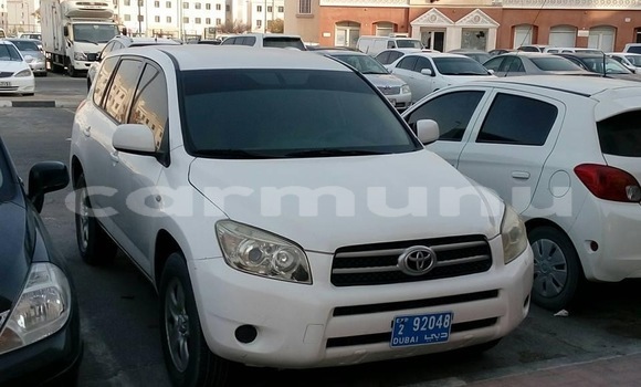 Acheter Occasion Voiture Toyota RAV4 Autre à Brazzaville, Commune de Brazzaville Acheter Occasion Voiture Toyota RAV4 Autre à Brazzaville, Commune de Brazzaville
