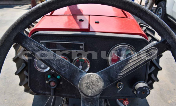 Acheter Neuf Utilitaire Caterpillar 120 Rouge à Brazzaville, Commune de Brazzaville Acheter Neuf Utilitaire Caterpillar 120 Rouge à Brazzaville, Commune de Brazzaville