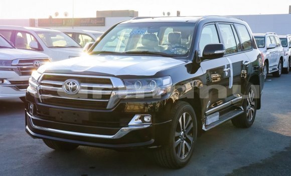 Buy Import Toyota Land Cruiser Black Car in Import - Dubai in Region of Bouenza Buy Import Toyota Land Cruiser Black Car in Import - Dubai in Region of Bouenza