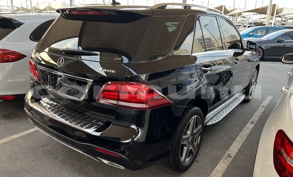 Acheter Occasion Voiture Mercedes-Benz GLE Noir à Brazzaville, Commune de Brazzaville Acheter Occasion Voiture Mercedes-Benz GLE Noir à Brazzaville, Commune de Brazzaville