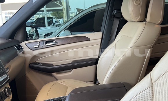 Acheter Occasion Voiture Mercedes-Benz GLE Noir à Brazzaville, Commune de Brazzaville Acheter Occasion Voiture Mercedes-Benz GLE Noir à Brazzaville, Commune de Brazzaville