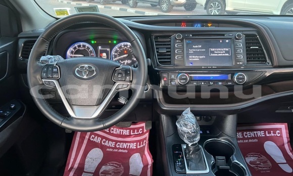 Acheter Occasion Voiture Toyota Highlander Autre à Brazzaville, Commune de Brazzaville Acheter Occasion Voiture Toyota Highlander Autre à Brazzaville, Commune de Brazzaville