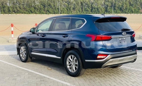 Acheter Occasion Voiture Hyundai Santa Fe Bleu à Brazzaville, Commune de Brazzaville Acheter Occasion Voiture Hyundai Santa Fe Bleu à Brazzaville, Commune de Brazzaville