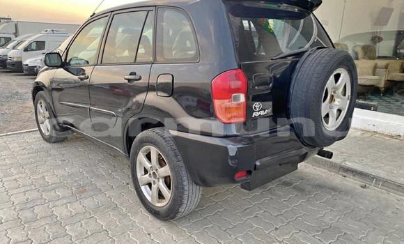 Acheter Occasion Voiture Toyota RAV4 Noir à Brazzaville, Commune de Brazzaville Acheter Occasion Voiture Toyota RAV4 Noir à Brazzaville, Commune de Brazzaville