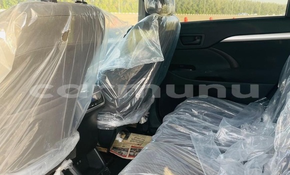 Acheter Occasion Voiture Toyota Highlander Autre à Brazzaville, Commune de Brazzaville Acheter Occasion Voiture Toyota Highlander Autre à Brazzaville, Commune de Brazzaville