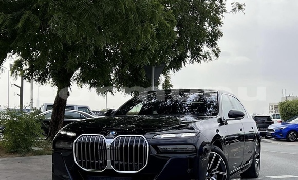 Buy New BMW 7-Series Black Car in Black Point in Kouilou region Buy New BMW 7-Series Black Car in Black Point in Kouilou region