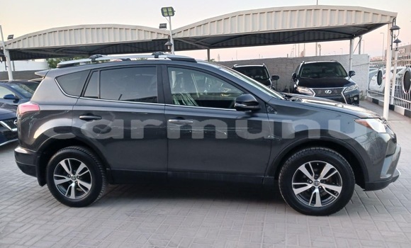 Acheter Occasion Voiture Toyota RAV4 Autre à Brazzaville, Commune de Brazzaville Acheter Occasion Voiture Toyota RAV4 Autre à Brazzaville, Commune de Brazzaville