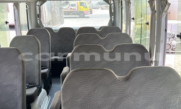 Acheter Neuf Voiture Toyota Coaster Blanc à Pointe–Noire, Région du Kouilou Acheter Neuf Voiture Toyota Coaster Blanc à Pointe–Noire, Région du Kouilou