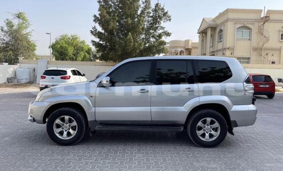 Acheter Occasion Voiture Toyota Prado Gris à Pointe–Noire, Région du Kouilou Acheter Occasion Voiture Toyota Prado Gris à Pointe–Noire, Région du Kouilou
