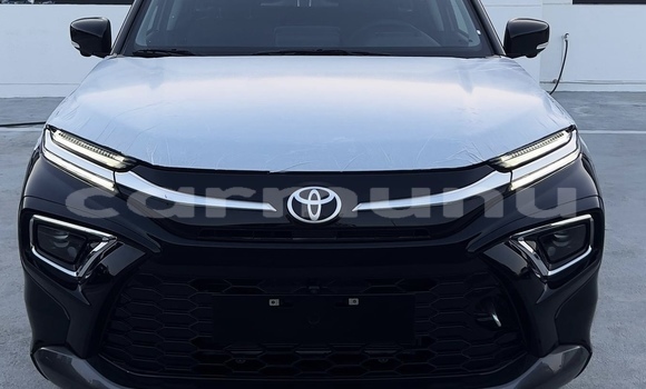 Buy New Toyota Urban Cruiser Black Car in Black Point in Kouilou region Buy New Toyota Urban Cruiser Black Car in Black Point in Kouilou region