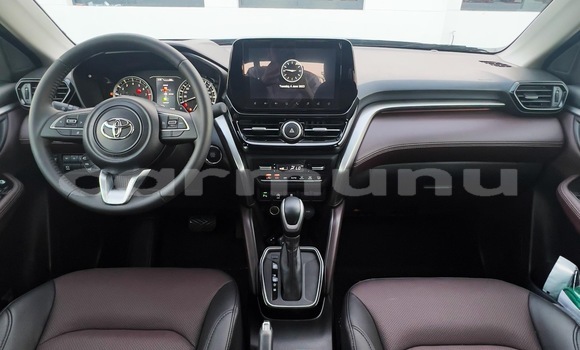 Buy New Toyota Urban Cruiser Black Car in Black Point in Kouilou region Buy New Toyota Urban Cruiser Black Car in Black Point in Kouilou region