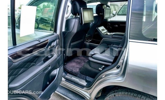 Buy Import Lexus LX Other Car in Import - Dubai in Region of Bouenza Buy Import Lexus LX Other Car in Import - Dubai in Region of Bouenza