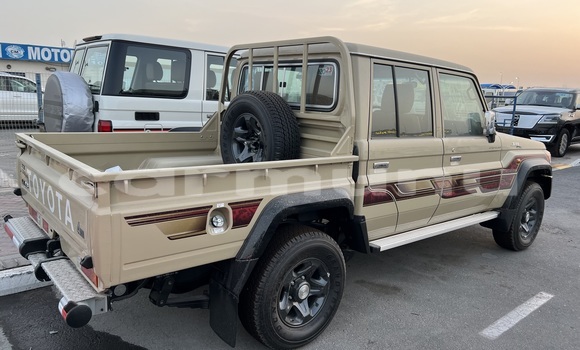 Acheter Neuf Voiture Toyota Land Cruiser Autre à Brazzaville, Commune de Brazzaville Acheter Neuf Voiture Toyota Land Cruiser Autre à Brazzaville, Commune de Brazzaville