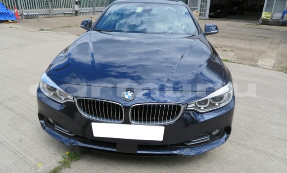 Acheter Occasion Voiture BMW 4-Series Noir à Brazzaville, Commune de Brazzaville Acheter Occasion Voiture BMW 4-Series Noir à Brazzaville, Commune de Brazzaville