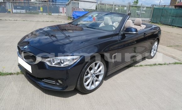 Acheter Occasion Voiture BMW 4-Series Noir à Brazzaville, Commune de Brazzaville Acheter Occasion Voiture BMW 4-Series Noir à Brazzaville, Commune de Brazzaville