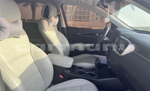 Acheter Occasion Voiture Kia Sorento Noir à Brazzaville, Commune de Brazzaville Acheter Occasion Voiture Kia Sorento Noir à Brazzaville, Commune de Brazzaville