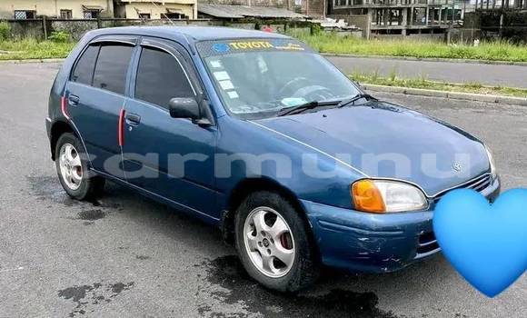 Buy Used Toyota Corolla Green Car in Brazzaville in Municipality of Brazzaville Buy Used Toyota Corolla Green Car in Brazzaville in Municipality of Brazzaville
