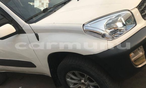 Buy Used Toyota RAV4 White Car in Brazzaville in Municipality of Brazzaville Buy Used Toyota RAV4 White Car in Brazzaville in Municipality of Brazzaville