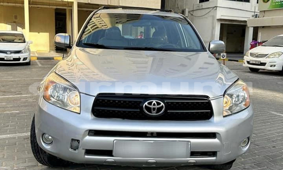 Acheter Occasion Voiture Toyota RAV4 Gris à Brazzaville, Commune de Brazzaville Acheter Occasion Voiture Toyota RAV4 Gris à Brazzaville, Commune de Brazzaville