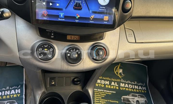 Acheter Occasion Voiture Toyota RAV4 Gris à Brazzaville, Commune de Brazzaville Acheter Occasion Voiture Toyota RAV4 Gris à Brazzaville, Commune de Brazzaville