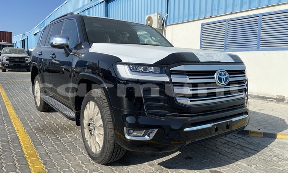 Acheter Neuf Voiture Toyota Land Cruiser Noir à Pointe–Noire, Région du Kouilou Acheter Neuf Voiture Toyota Land Cruiser Noir à Pointe–Noire, Région du Kouilou