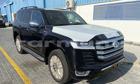 Acheter Neuf Voiture Toyota Land Cruiser Noir à Pointe–Noire, Région du Kouilou Acheter Neuf Voiture Toyota Land Cruiser Noir à Pointe–Noire, Région du Kouilou