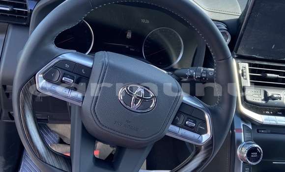 Acheter Neuf Voiture Toyota Land Cruiser Noir à Pointe–Noire, Région du Kouilou Acheter Neuf Voiture Toyota Land Cruiser Noir à Pointe–Noire, Région du Kouilou